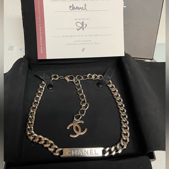 Silver Chanel Necklace. EUC in original soft CC box inside Chanel box . - Picture 3 of 16